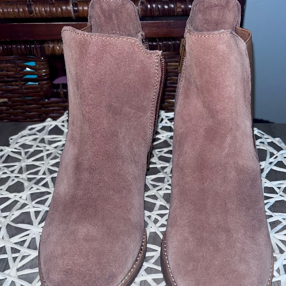 Women's Brown Suede Ankle Boots
